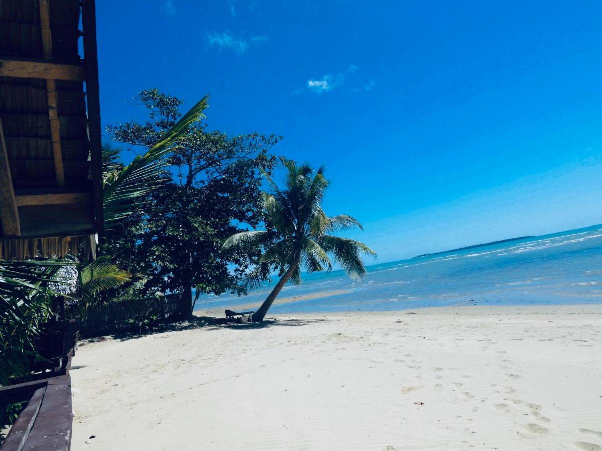 Mecaja Beach House Roxas  Exterior photo