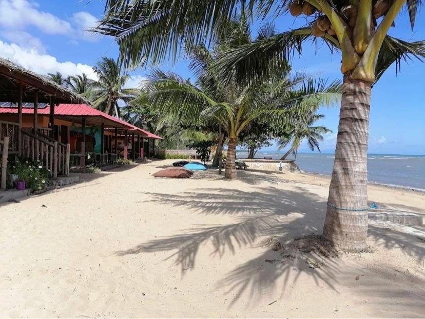 Mecaja Beach House Roxas  Exterior photo