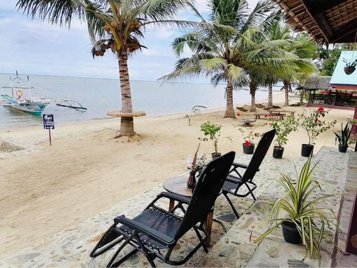 Mecaja Beach House Roxas  Exterior photo